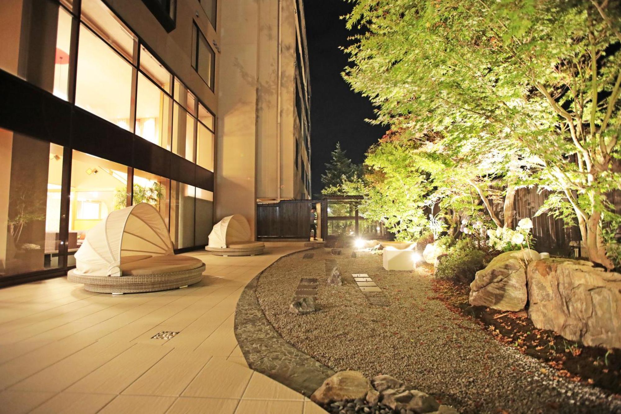 Aburaya Tousen Hotel Яманучи Екстериор снимка