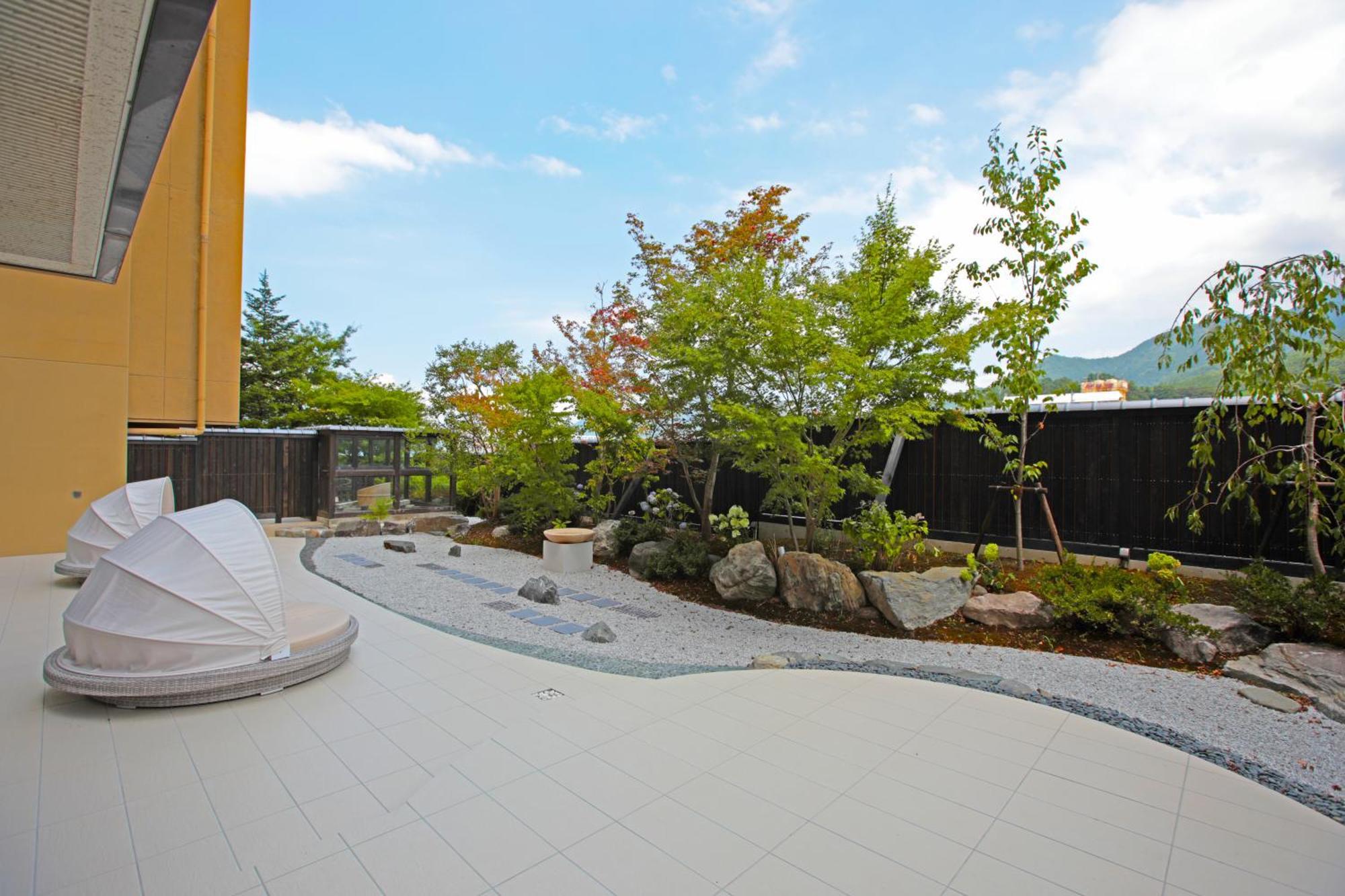 Aburaya Tousen Hotel Яманучи Екстериор снимка