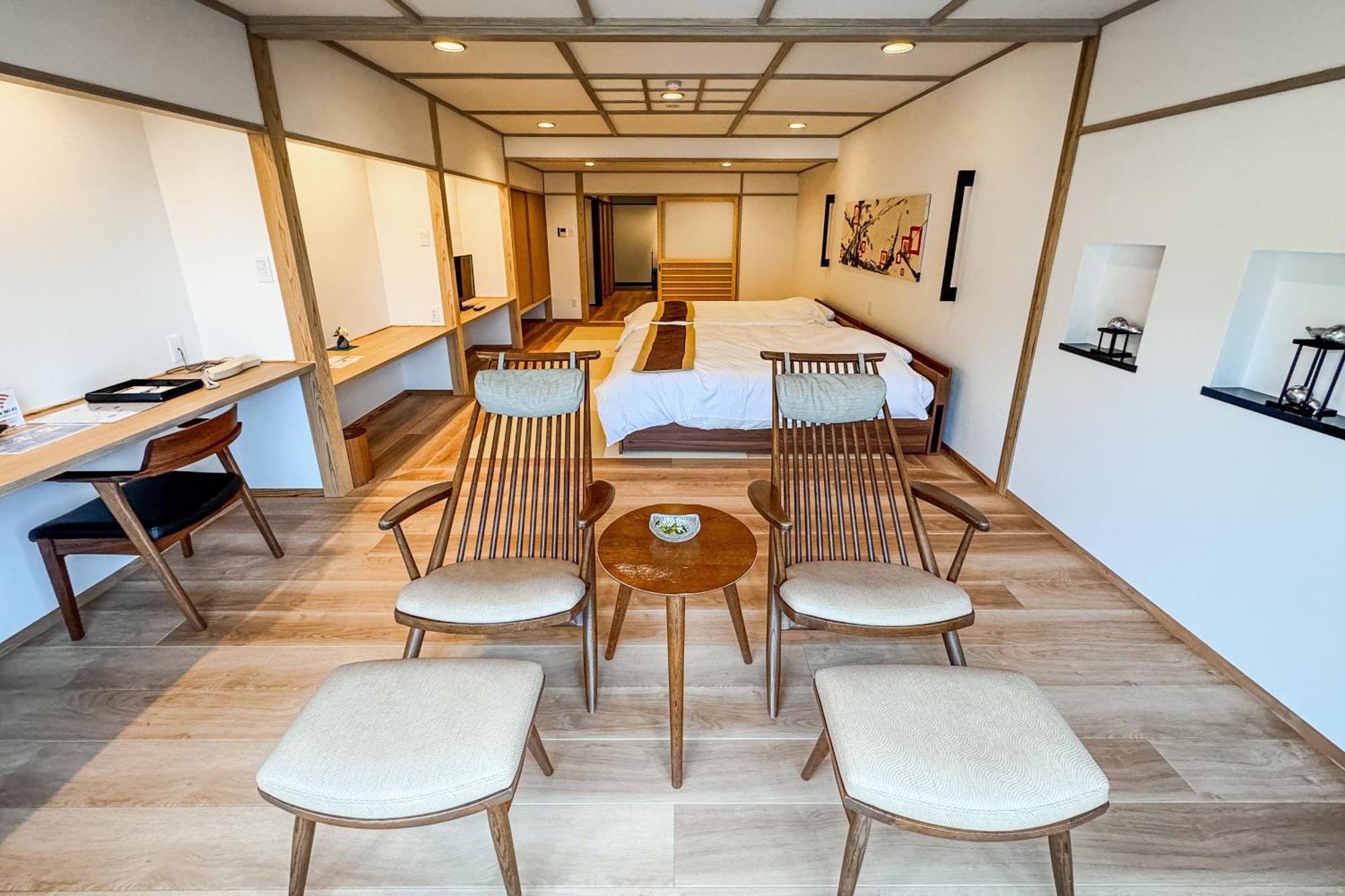 Aburaya Tousen Hotel Яманучи Екстериор снимка
