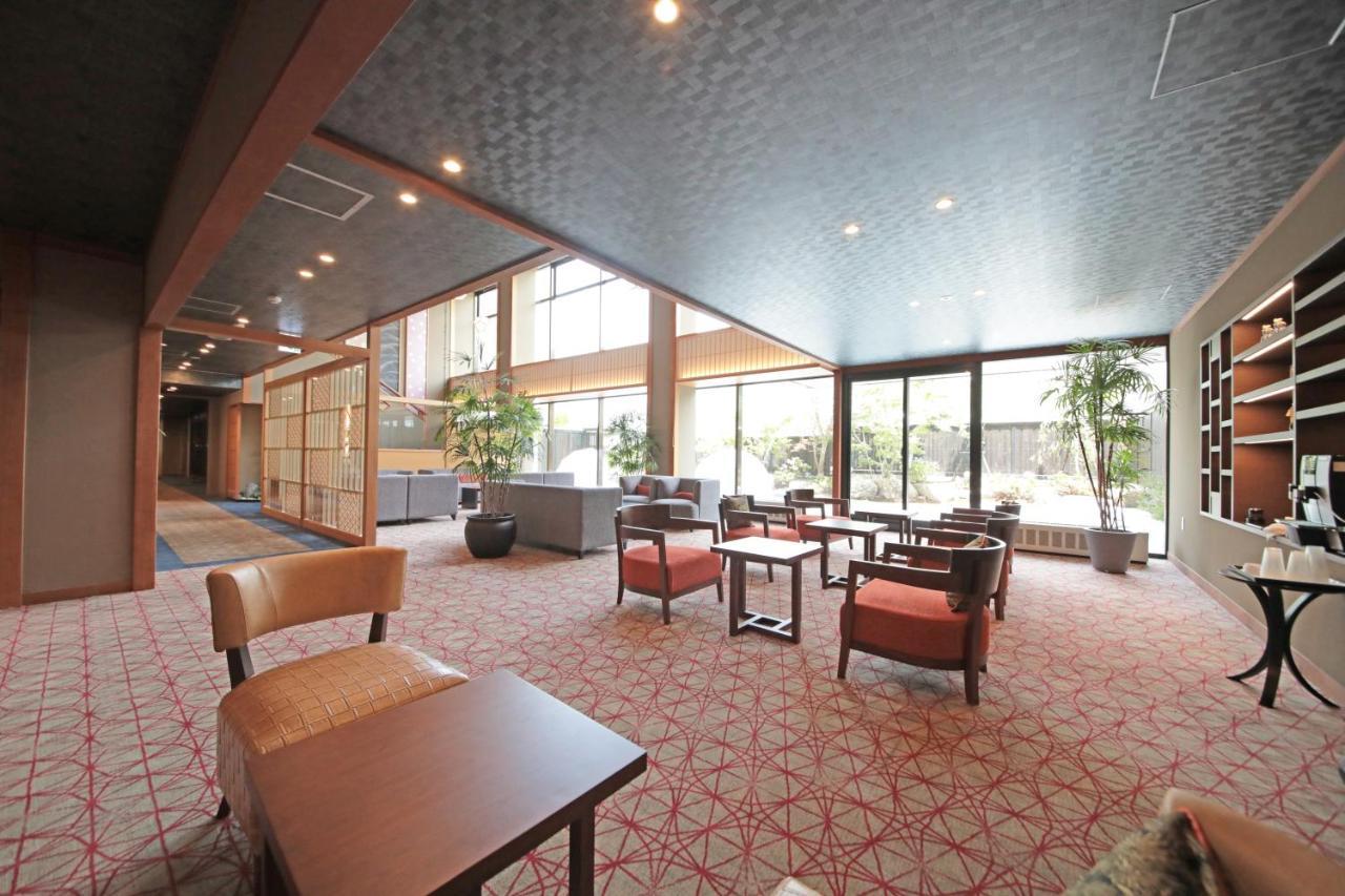Aburaya Tousen Hotel Яманучи Екстериор снимка